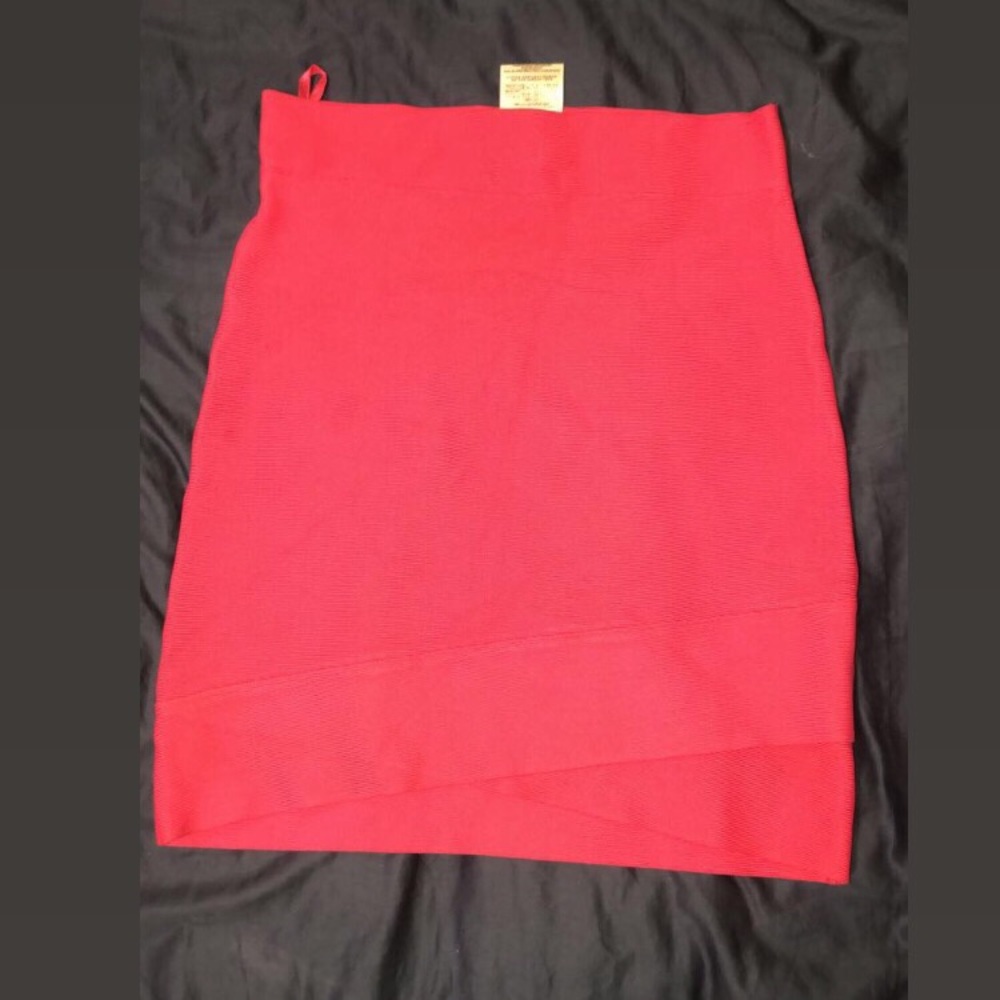 Pink BCBGMAXAZRIA skirt